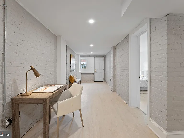 1317 Rittenhouse St NW — Photo 9