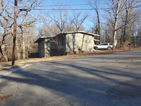3rd image of 40 Basore Dr