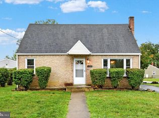 6205 Warren Ave, Harrisburg, PA 17112