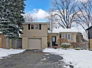 2501 Windjammer Rd, Mississauga, ON L5L 1H7