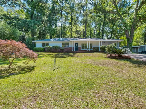 2015 Trescott Dr, Tallahassee, FL 32308