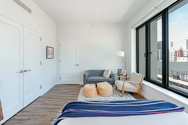 Rented by Modern Spaces | media 3