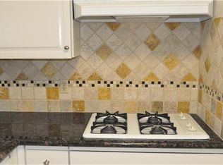 11426 Sharpview Dr, Houston, TX 77072
