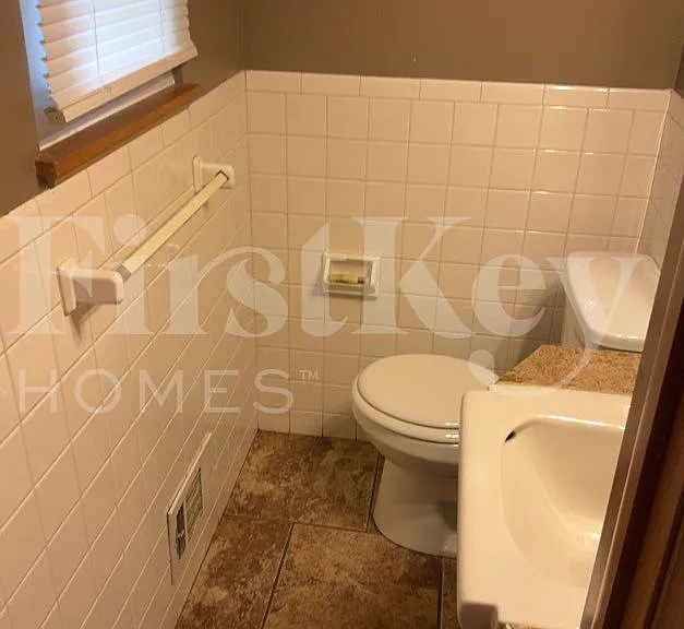 9009 E 84th St — Photo 13