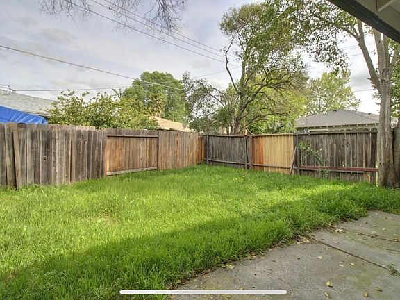 4th image of 7341 Arleta Ct #7341