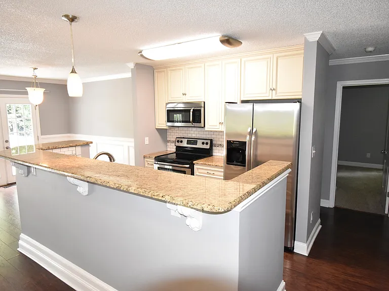 9357 Castle Falls Cir — Photo 10