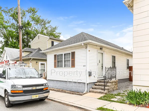 811 Wesley Ave, National Park, NJ 08063