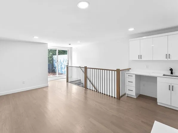 230 Grant Avenue image 26 of 45