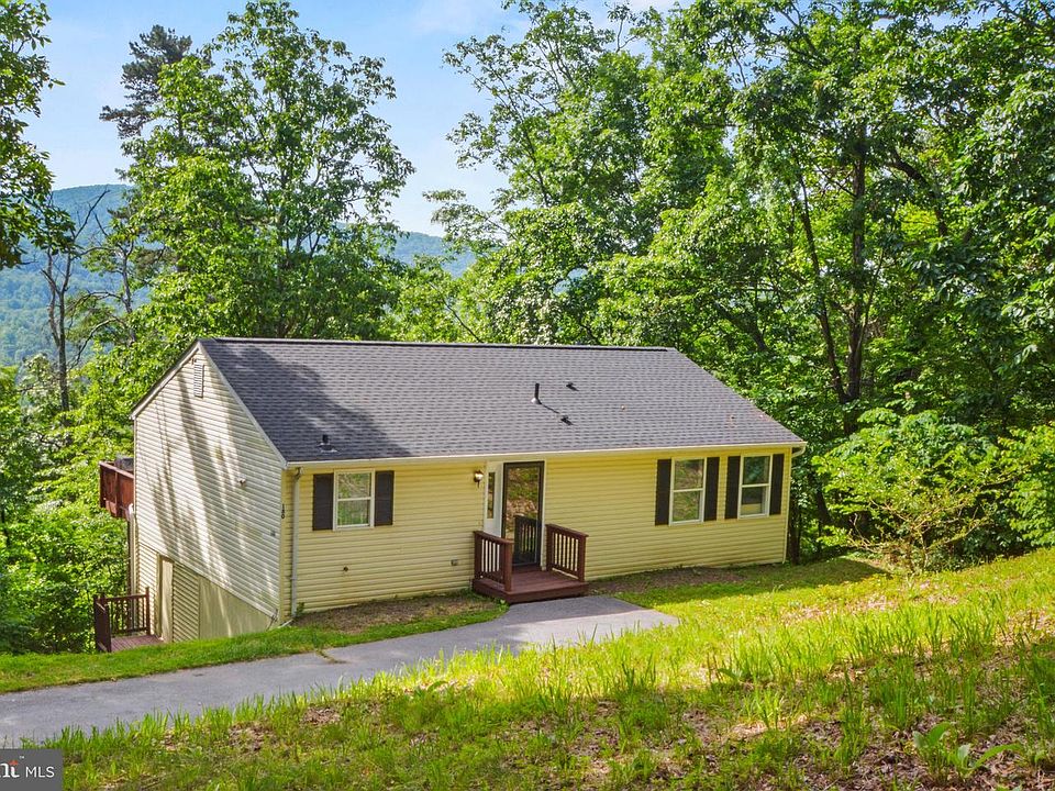 1st image of 180 Crest Ln