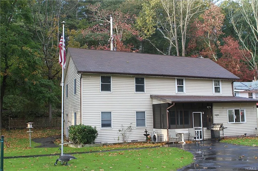 3 Delaware And Hudson Dr photo 1