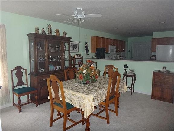 5th image of 10478 Jesica Ln #10-B