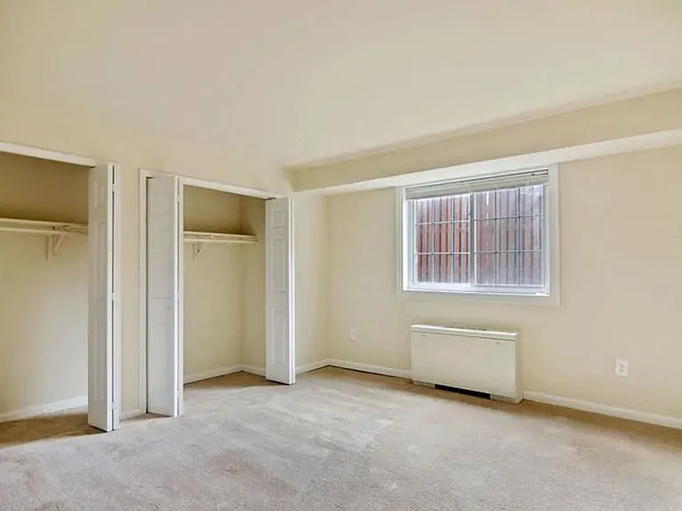 2Bdr Master Bedroom, with Large Closets