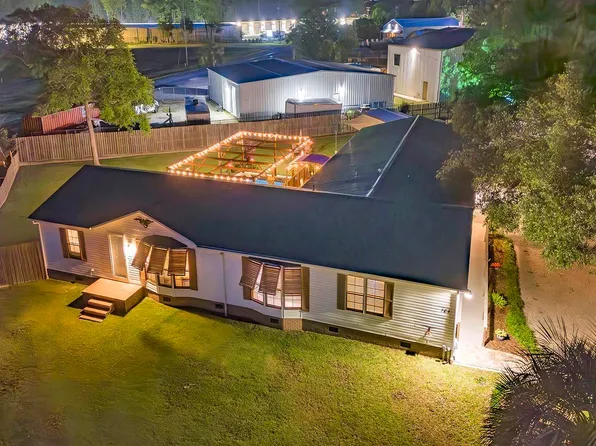784 Lewis Ln., Murrells Inlet, SC 29576