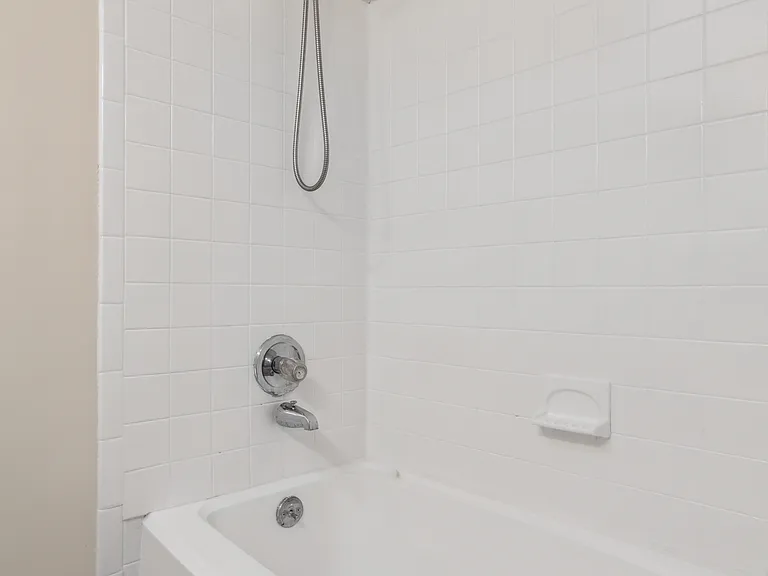 803 Chalk Ct — Photo 11