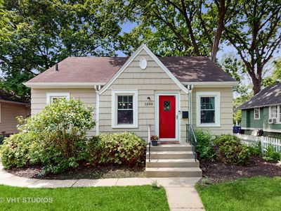 1044 Chestnut St, Deerfield, IL, 60015