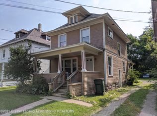 516 N Sycamore St, Lansing, MI 48933