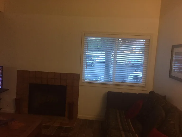 375 N Melrose Dr N #C — Photo 10