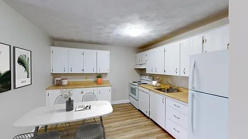 580 High St Photo 1