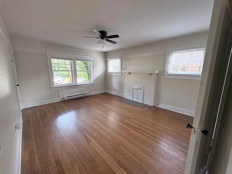 716 Forest Ave — Photo 10