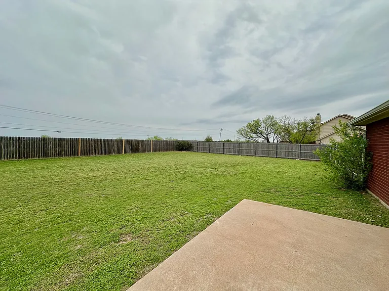 4 NW Havenshire Cir — Photo 29