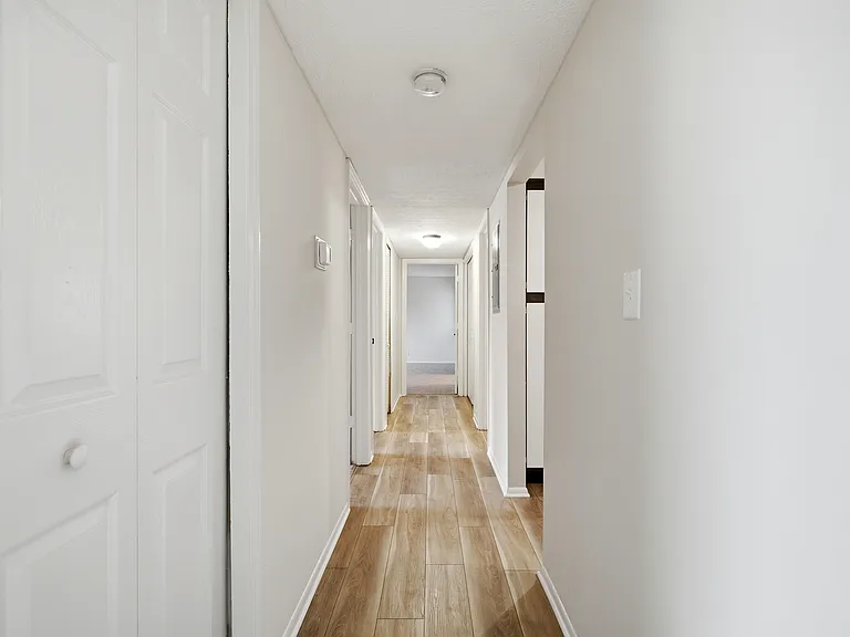 Willow - Hallway Willow - Hallway