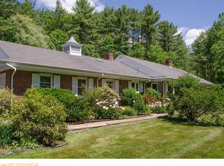 4 Sturdivant Rd, Cumberland Foreside, ME 04110