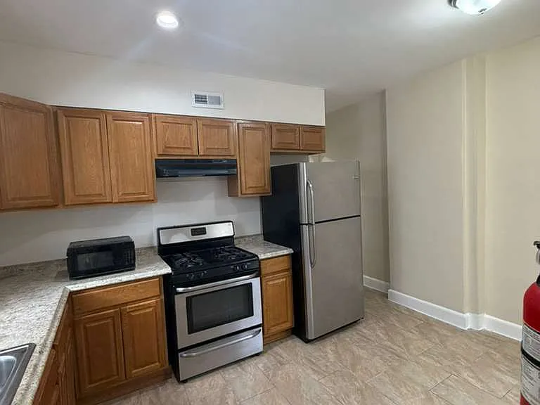 48 Bismarck Ave — Photo 4