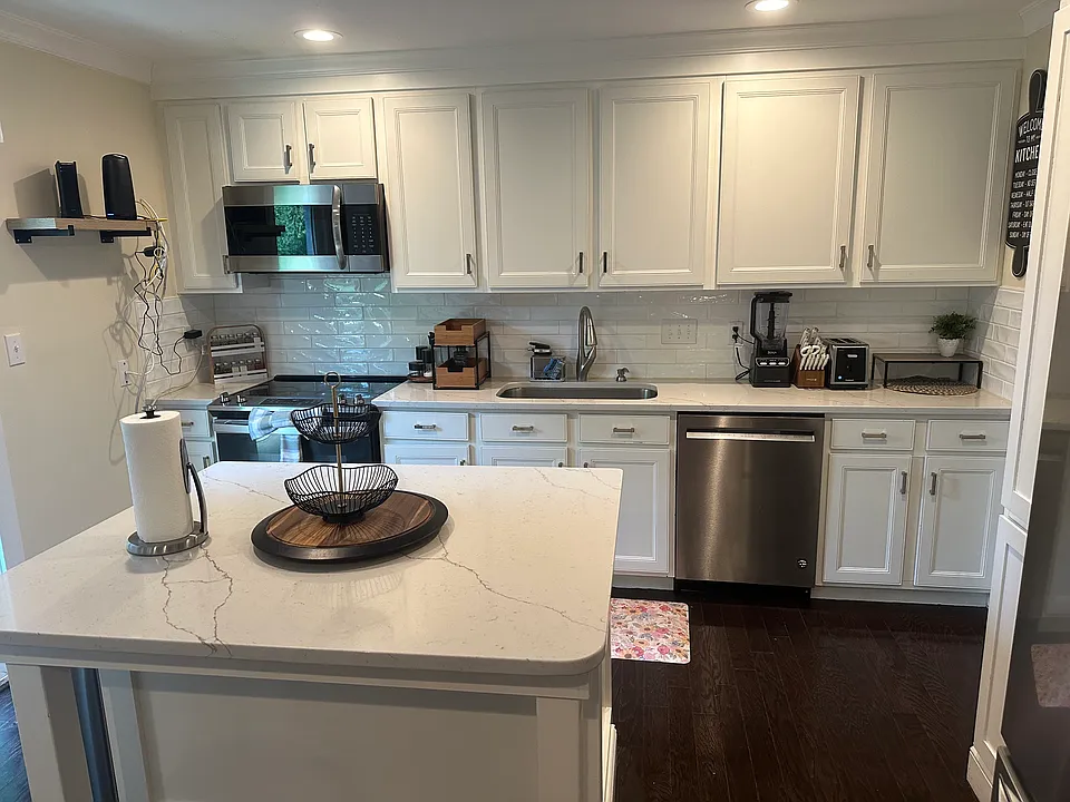 7211 Grassy Knob Ct