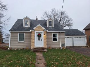 201 W Main St, Cameron, WI 54822