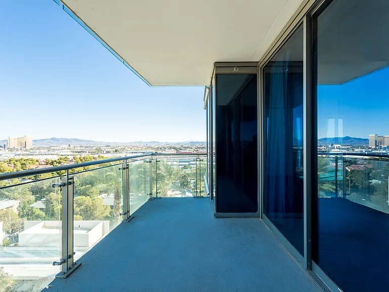 4321 W Flamingo Rd — Photo 12