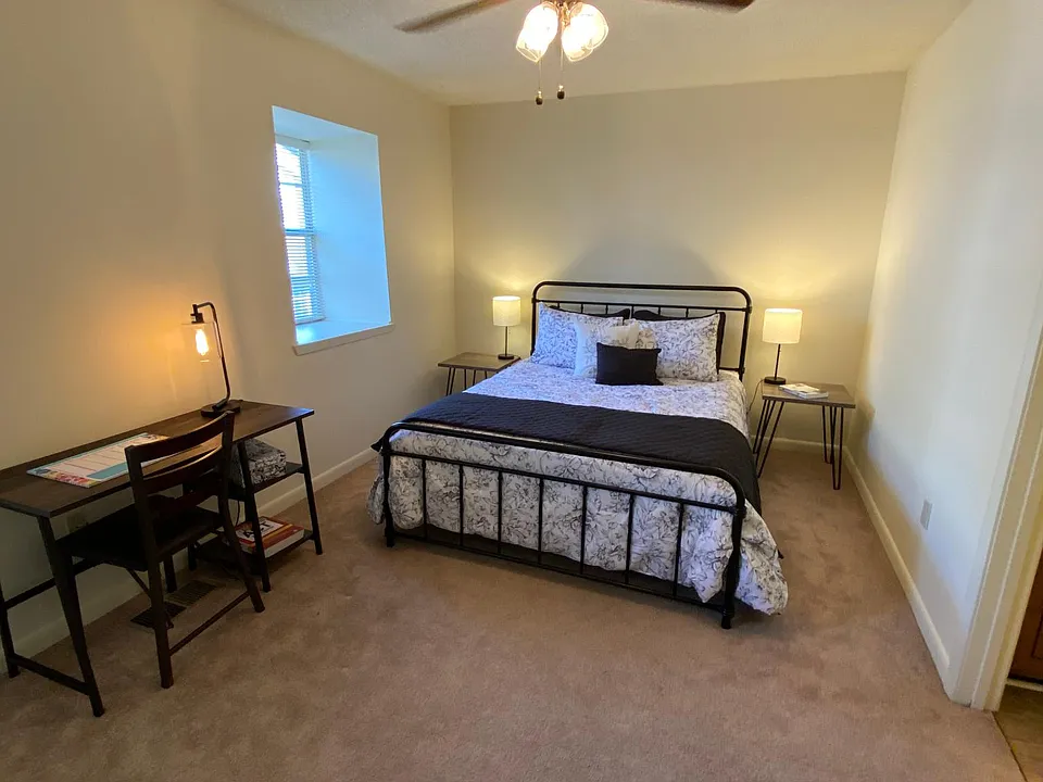 Deep windows in bedrooms and blinds are inclining in all windows. Spacious bedrooms and joining baths.