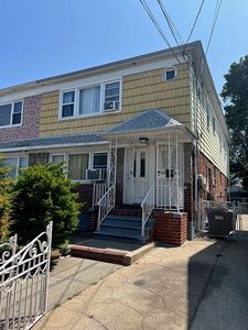 8916 Avenue, Brooklyn, NY, 11236