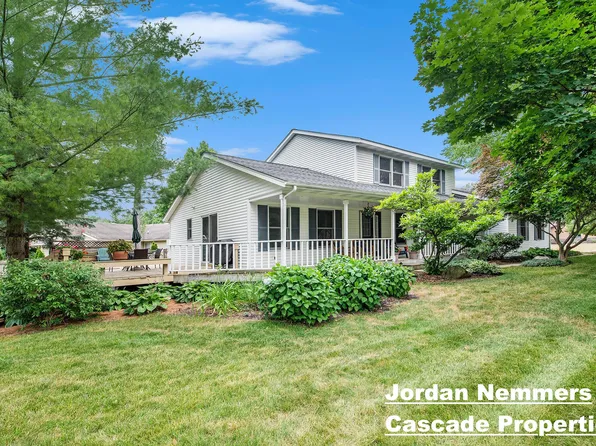 1030 73rd St SE, Grand Rapids, MI 49508