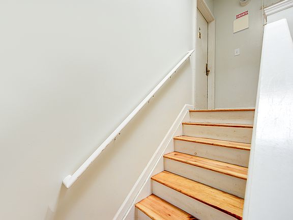 5th image of 162-15 46th Ave #2