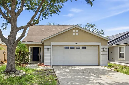 10310 Lakeside Vista Dr Photo 1