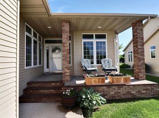 545 Allyson Cir, Moorhead, MN 56560