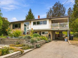 2350 Thacker Dr, West Kelowna, BC V1Z 1V8