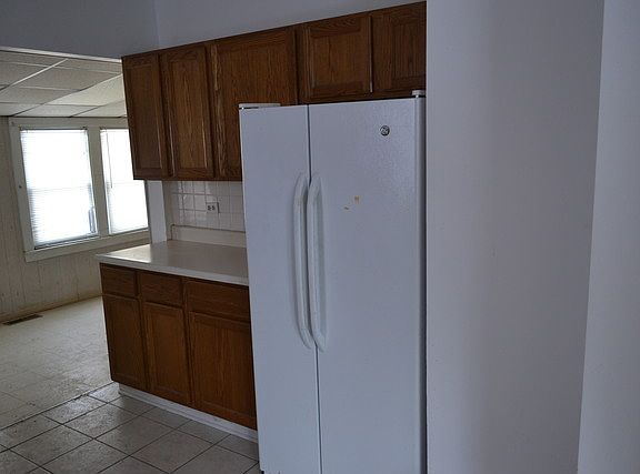 4th image of 2434 N Oak Park Ave