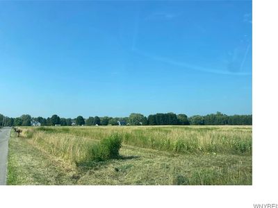 Angle Rd #1, Orchard Park, NY, 14127