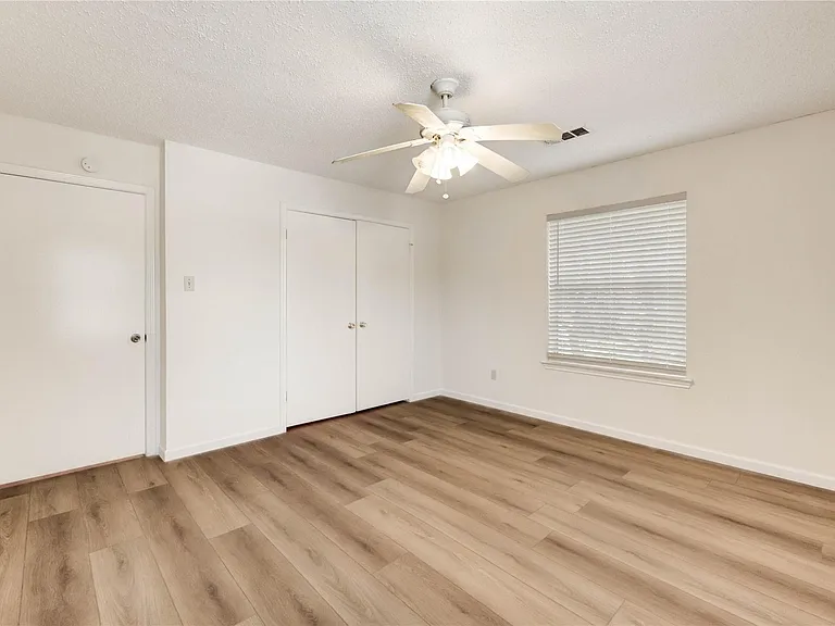 2338 Bent River Dr — Photo 44