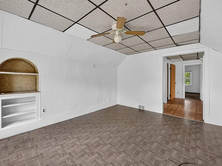 6608 Westpoint St — Photo 14
