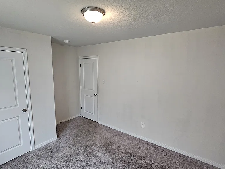 14210 Green Wing Cir — Photo 9