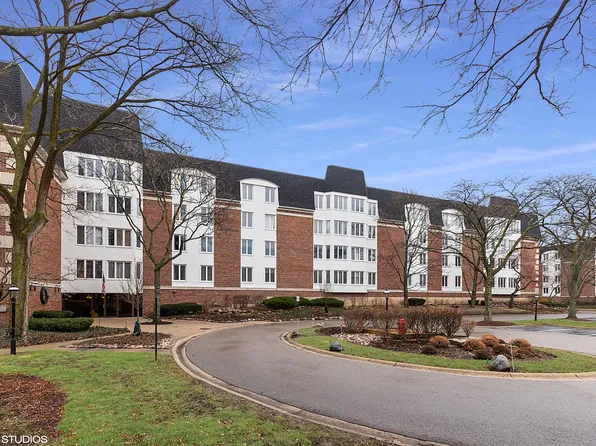 250 Lake Blvd APT 237, Buffalo Grove, IL 60089