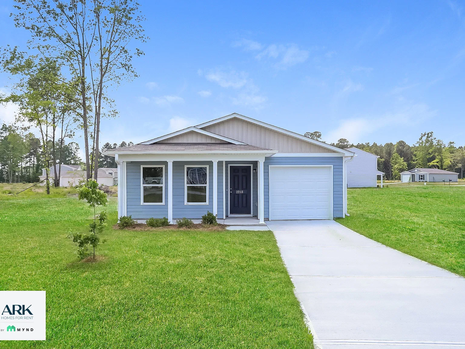 4 bed, 2.0 bath, 1209 sqft, $1,725 — Photo 1