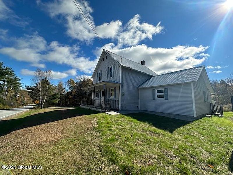 3rd image of 2590 Ensign Pond Road