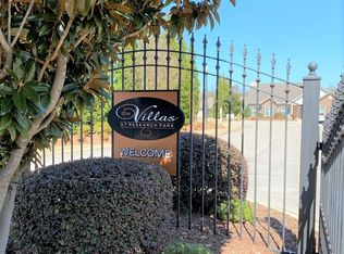 8 Moore Farm Cir NW UNIT 8, Huntsville, AL 35806