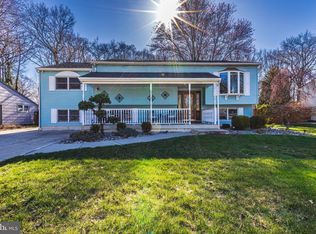 1406 Saint Matthews Dr, Westville, NJ 08093