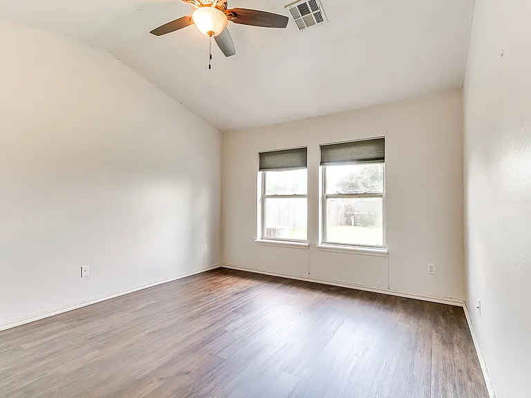 18100 Calle Way — Photo 29