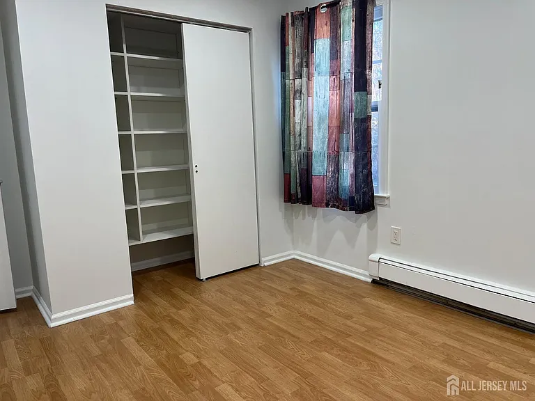 66 Netherwood Cir — Photo 16