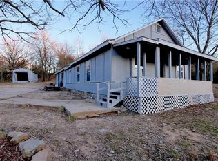 20090 Fawn Rd, Springdale, AR 72764